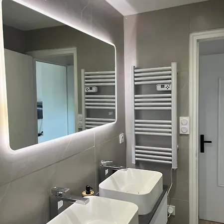 Superbe 3 Proche Lyon Et Eurexpo Parking Apartment